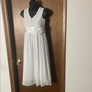 Bow Dream White Sleeveless Midi Dress with Flower Detail – Girls 14